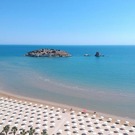 Gattarella Family Resort Puglia- Seaside Rooms And Suites With Premium Half-Board A La Carte 비에스테 외부 사진