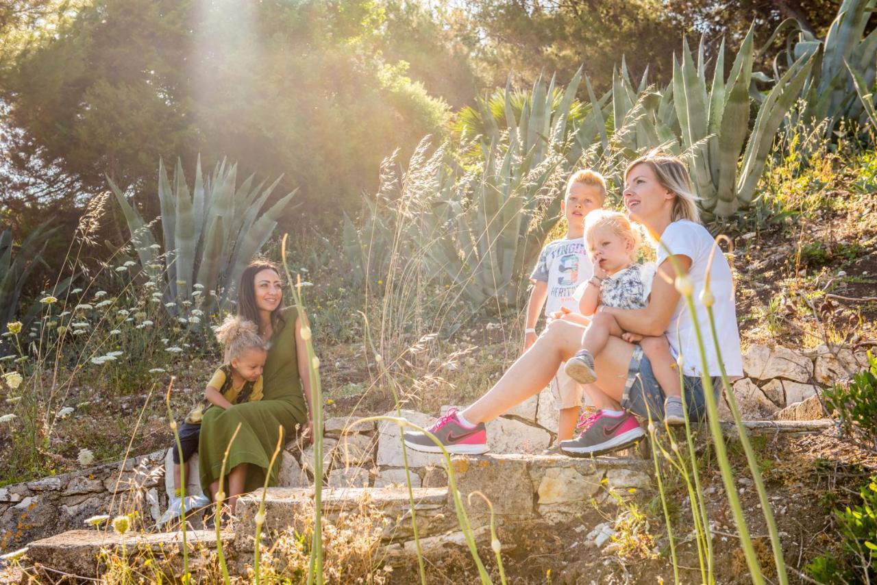 Gattarella Family Resort Puglia- Seaside Rooms And Suites With Premium Half-Board A La Carte 비에스테 외부 사진
