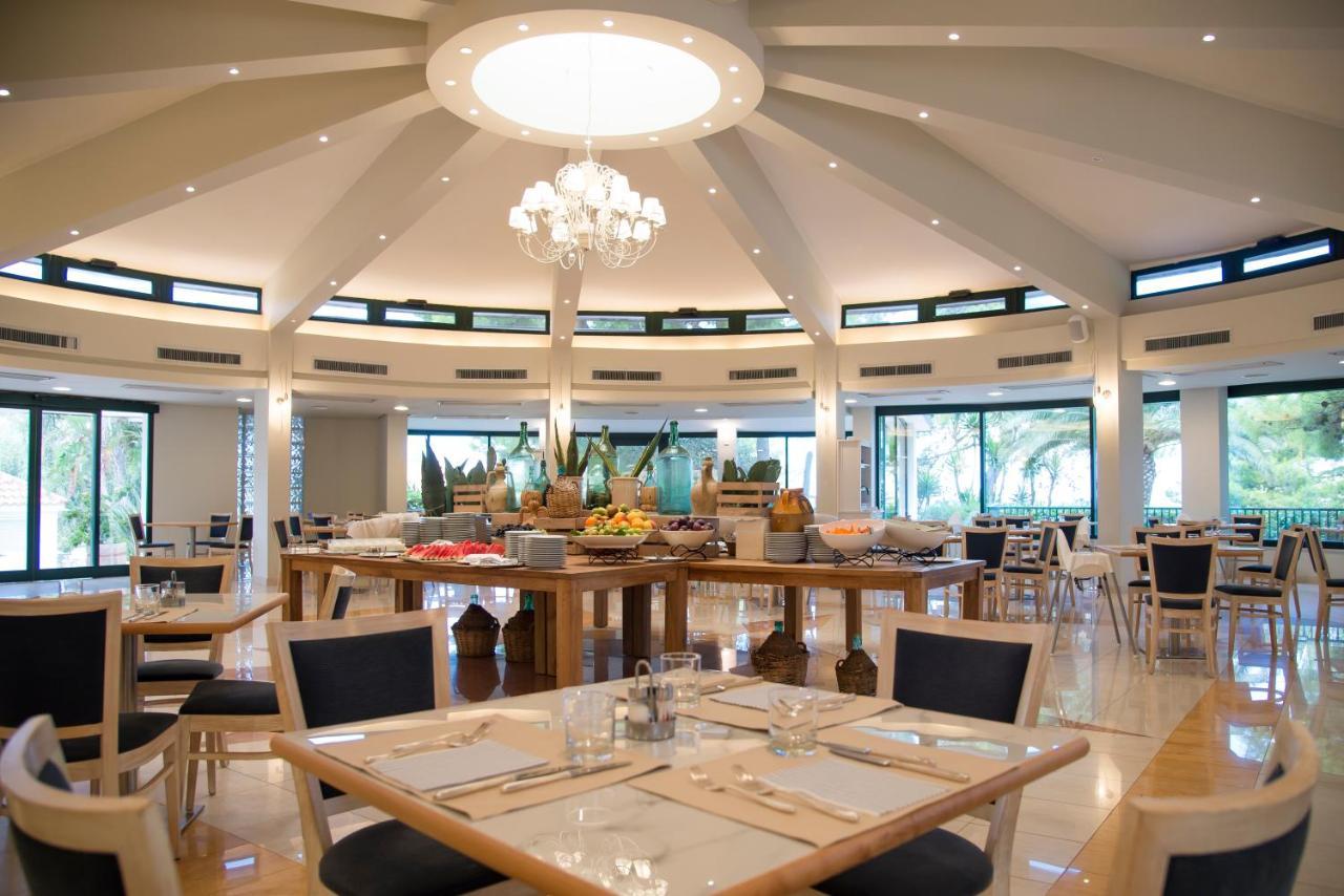 Gattarella Family Resort Puglia- Seaside Rooms And Suites With Premium Half-Board A La Carte 비에스테 외부 사진